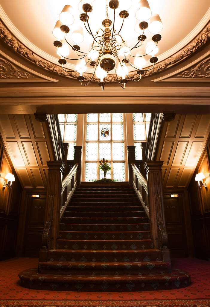 The Manor House At Celtic Manor Hotel Нюпорт Интериор снимка
