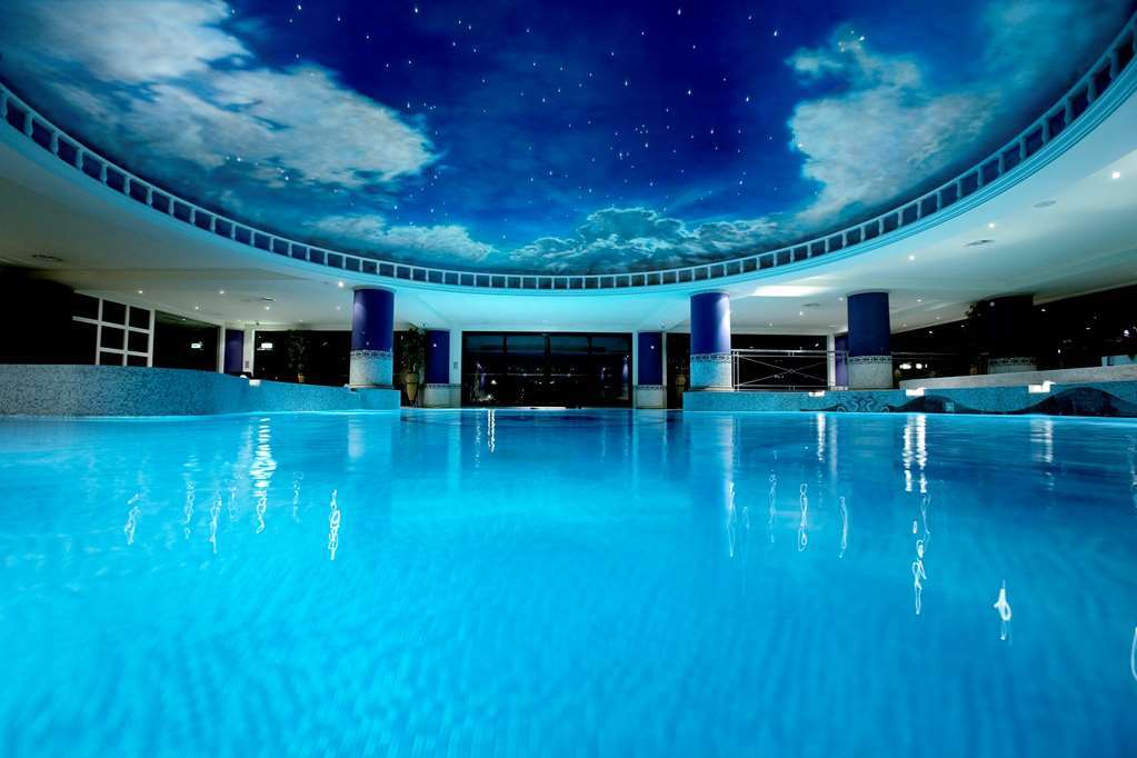 The Manor House At Celtic Manor Hotel Нюпорт Съоръжения снимка